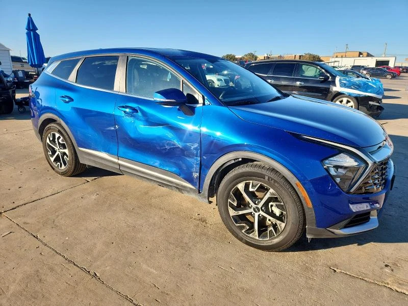 Kia Sportage EX* Кожа* НАВИ* Подгрев* Клип на мотор*  - изображение 4