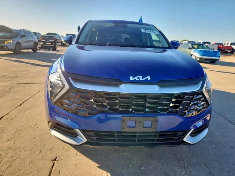 Kia Sportage EX* Кожа* НАВИ* Подгрев* Клип на мотор*  - изображение 5