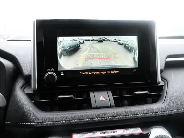 Toyota Rav4, снимка 5 - Автомобили и джипове - 54064300