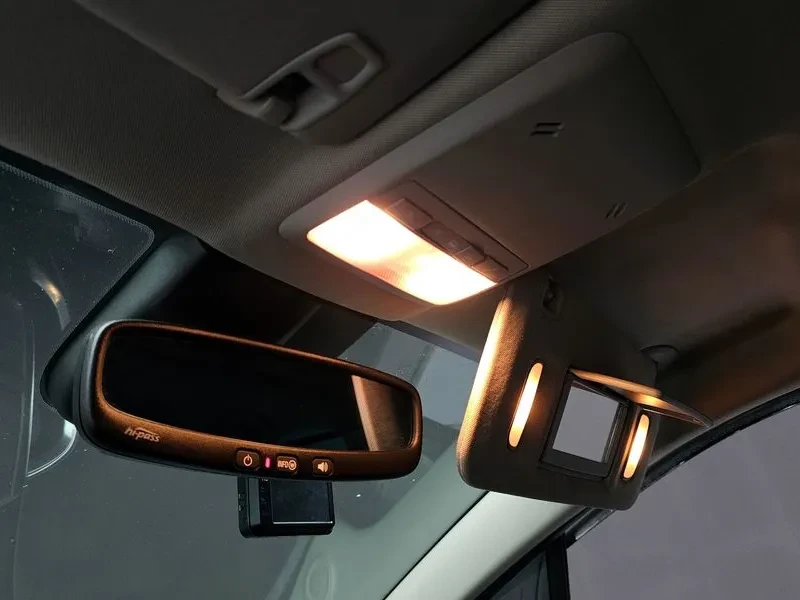 Chevrolet Trax 1.4, снимка 17 - Автомобили и джипове - 54330257