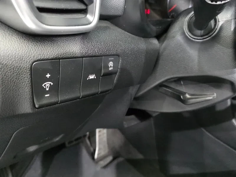 Kia Sportage  The Bold Diesel 1.6 4Wd Trendy, снимка 14 - Автомобили и джипове - 56286027