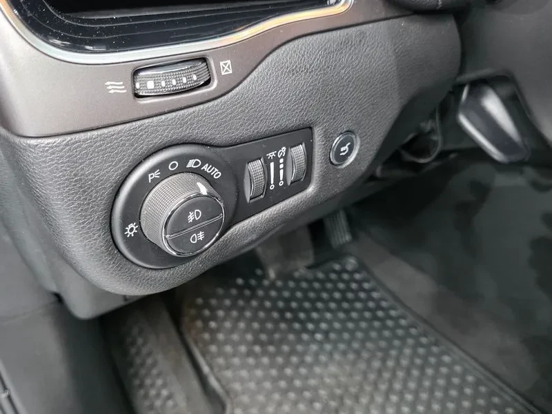Jeep Cherokee 2.4 Limited 2Wd | Mobile.bg � ����������� 17