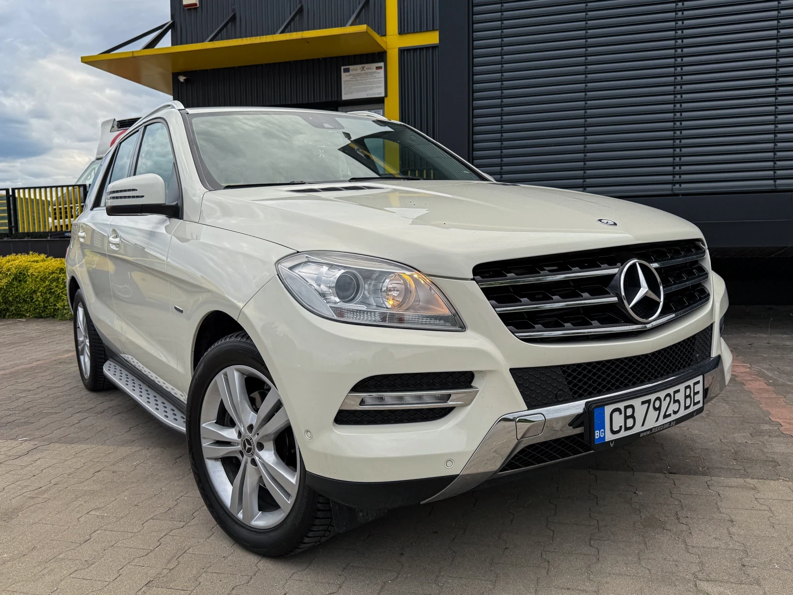 Mercedes-Benz ML 250 Регистриран обслужен - изображение 3
