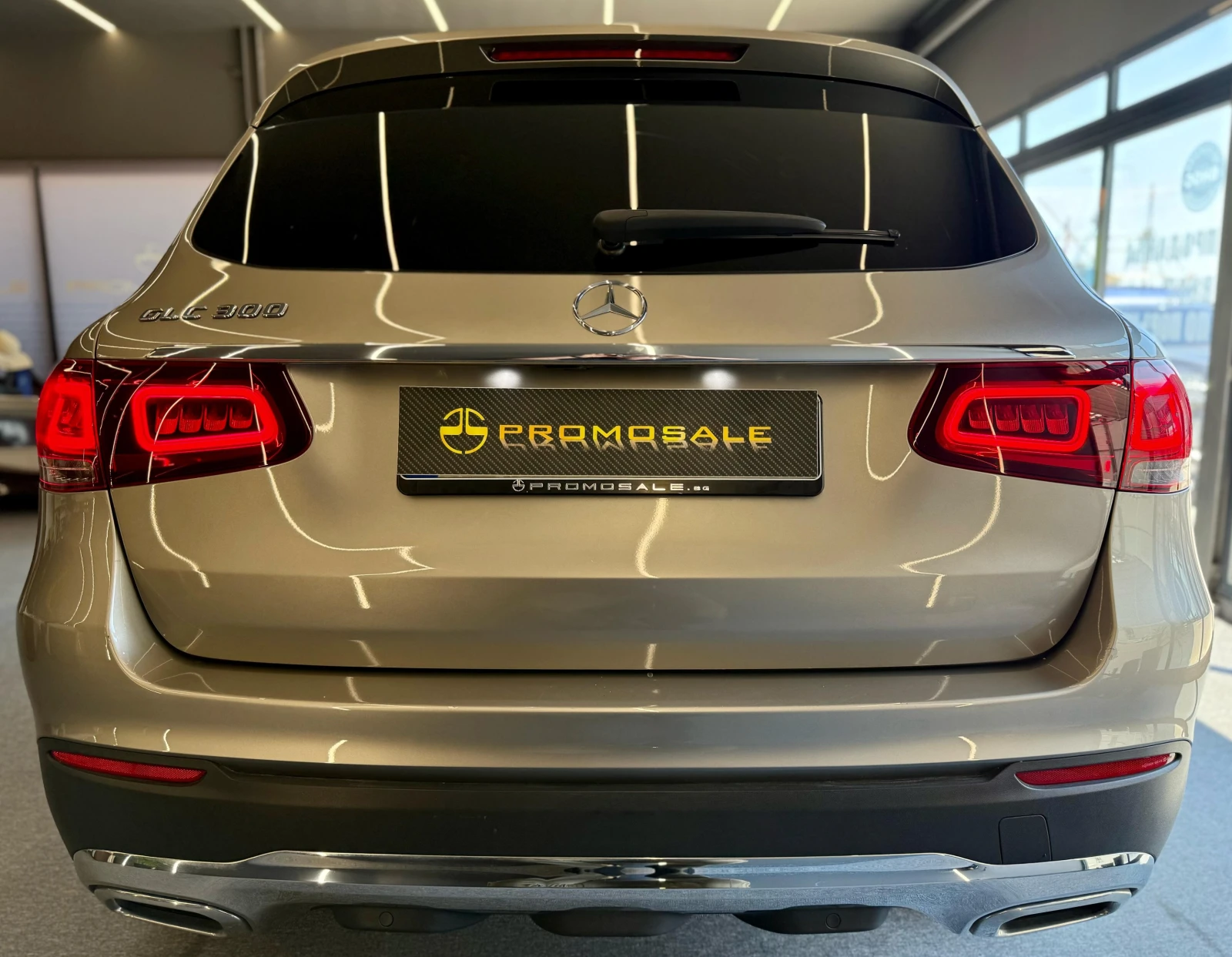 Mercedes-Benz GLC 300  Подгреви* Лизинг* FACE* Keyless - изображение 5