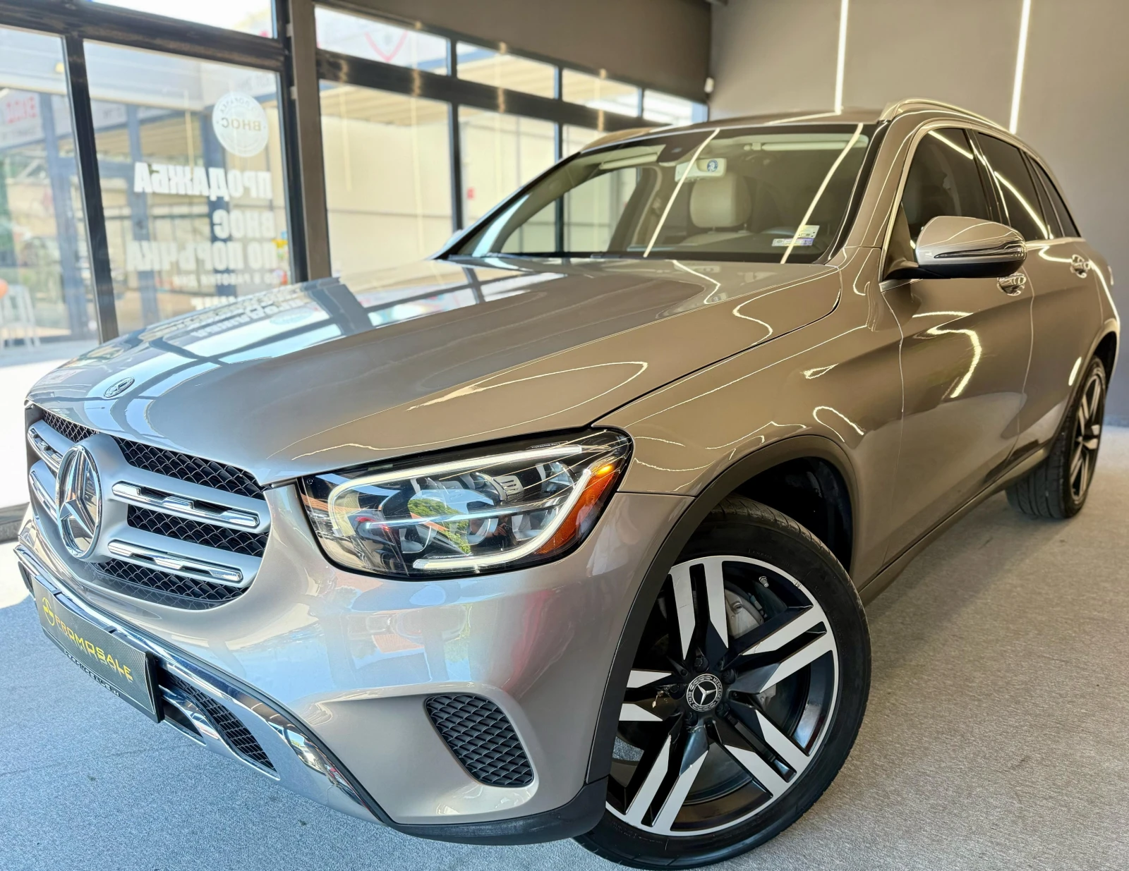 Mercedes-Benz GLC 300  Подгреви* Лизинг* FACE* Keyless - изображение 3