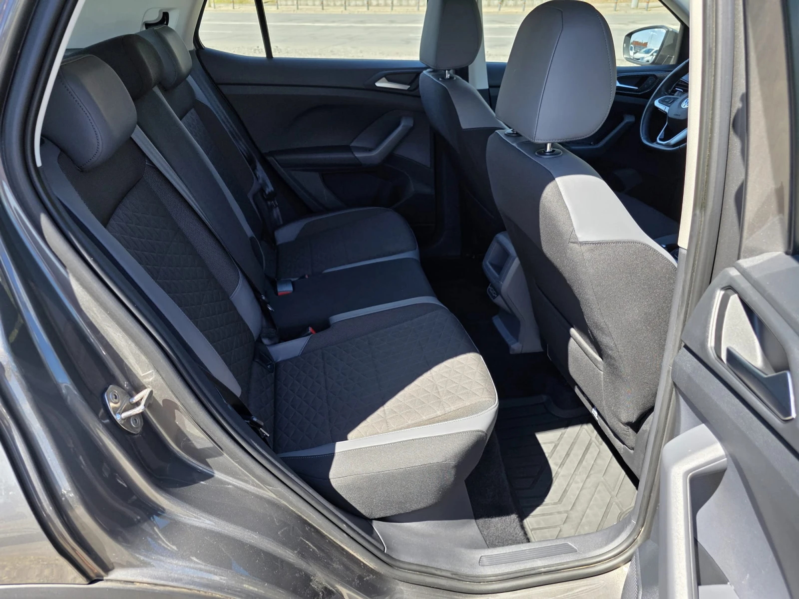 VW T-Cross 1.6TDI 99000км!!! - изображение 9