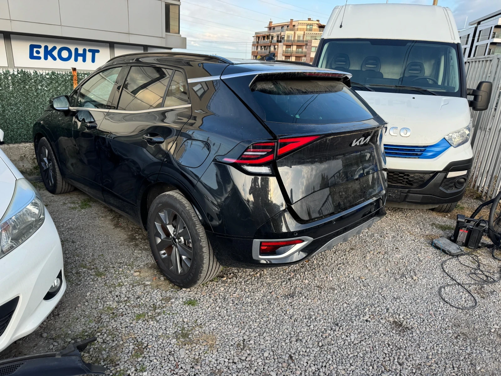 Kia Sportage GT line* 1.6 hybrid 160hp* 10600km* 2025г* FULL*  | Mobile.bg — изображение 15