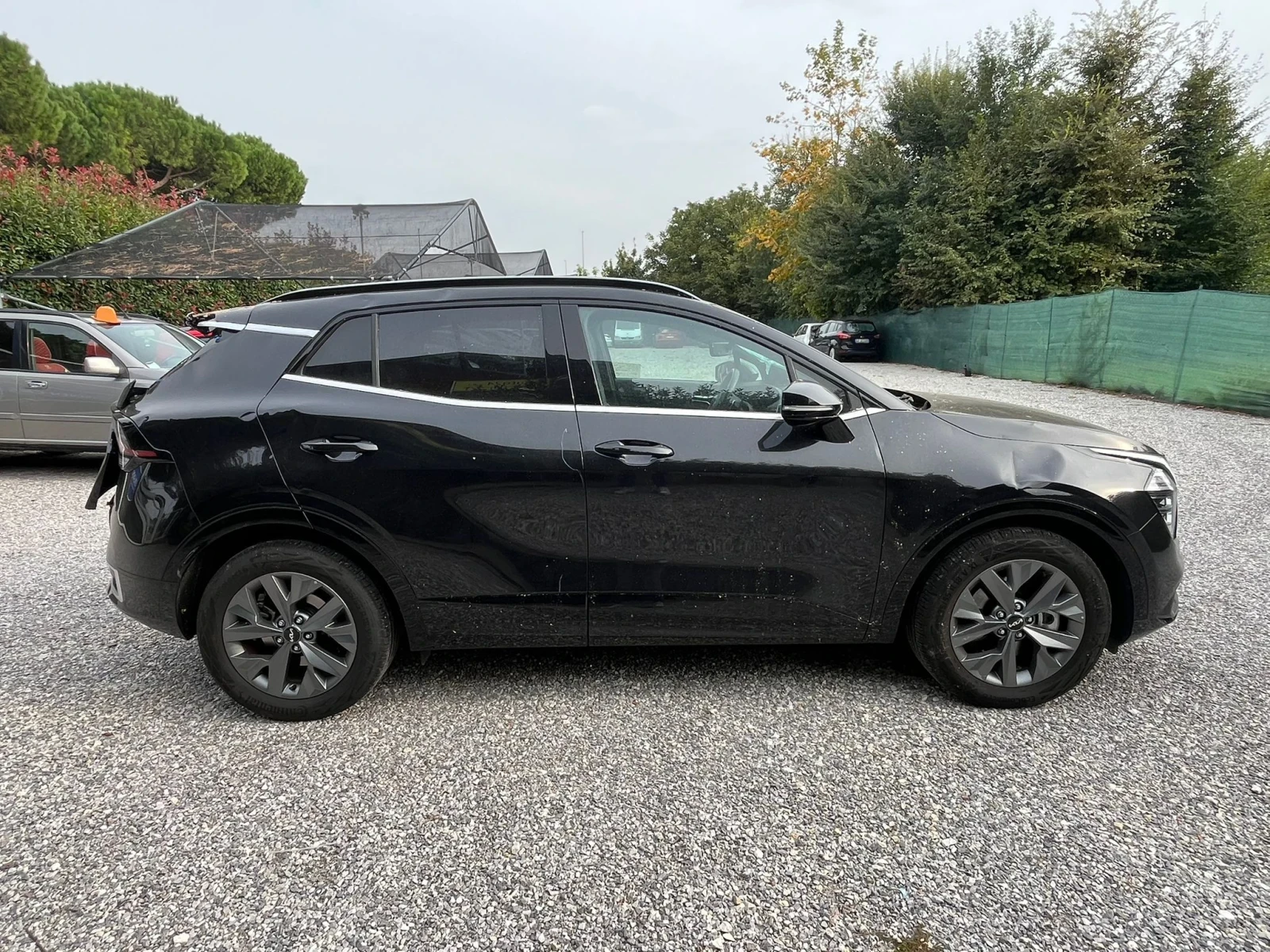 Kia Sportage GT line* 1.6 hybrid 160hp* 10600km* 2025г* FULL*  | Mobile.bg — изображение 12