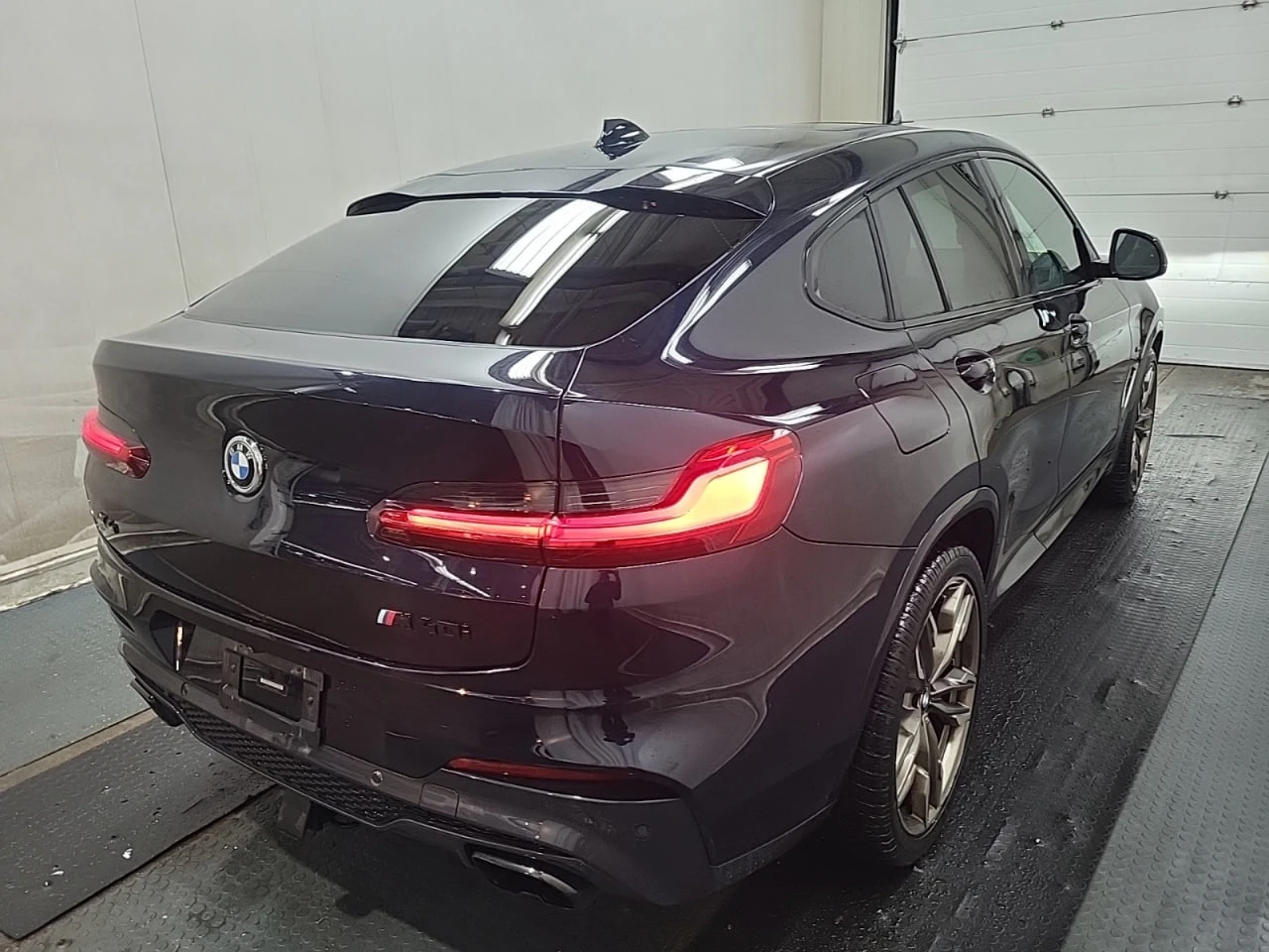 BMW X4 * АВТО КРЕДИТ* ЦЕНА ДО БГ * СЕРВИЗНА ИСТОРИЯ *  - изображение 3