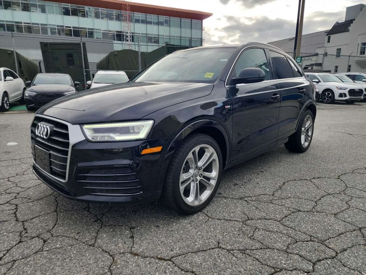 Audi Q3 * Technik * CARFAX * �������* ��������*  | Mobile.bg � ����������� 1