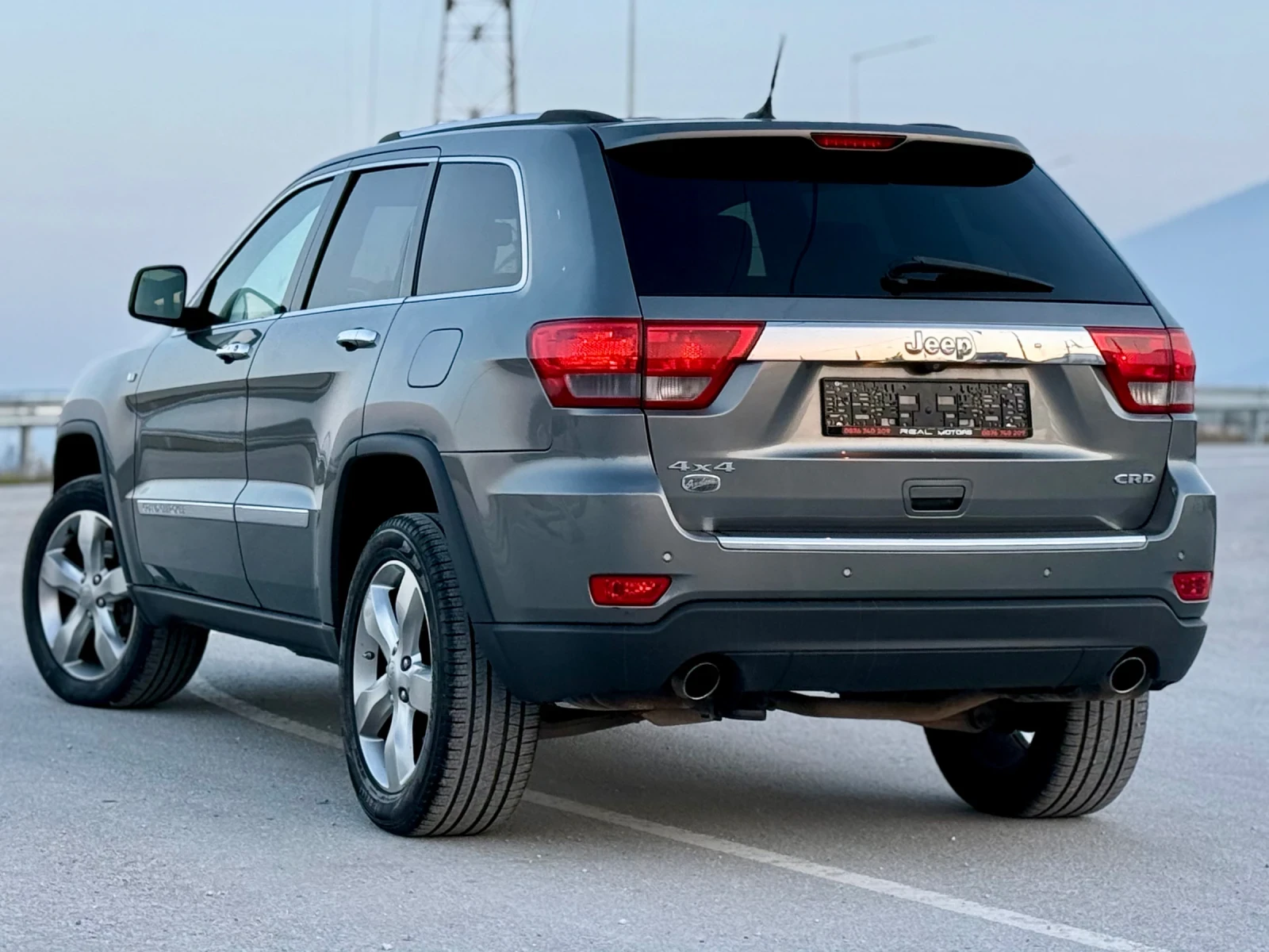 Jeep Grand cherokee 3.0 CRD OVERLAND FULL TOP - изображение 5