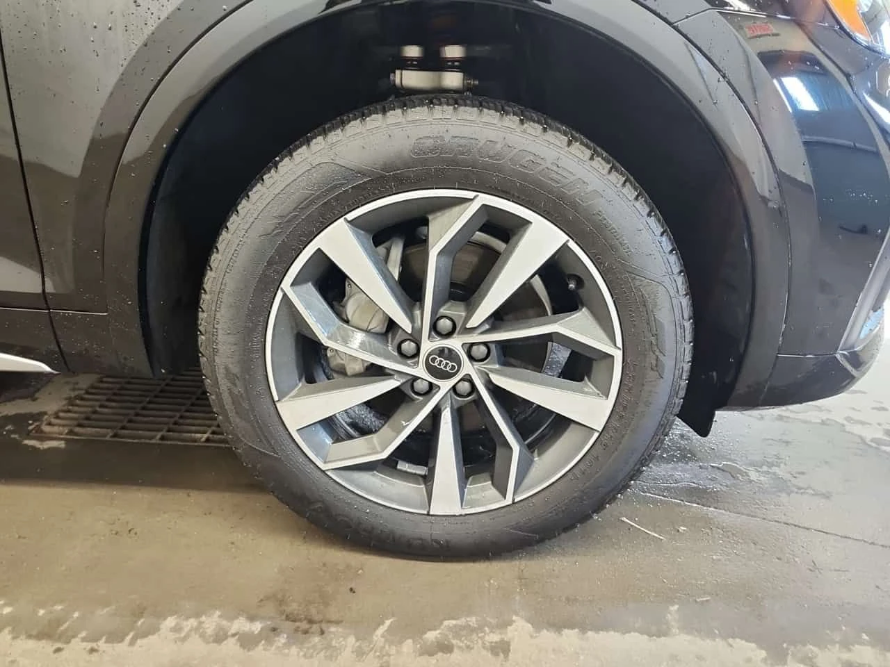 Audi Q5 * 40 TFSI quattro * CARFAX * ПАНОРАМА * KEYLESS * , снимка 11 - Автомобили и джипове - 53821629