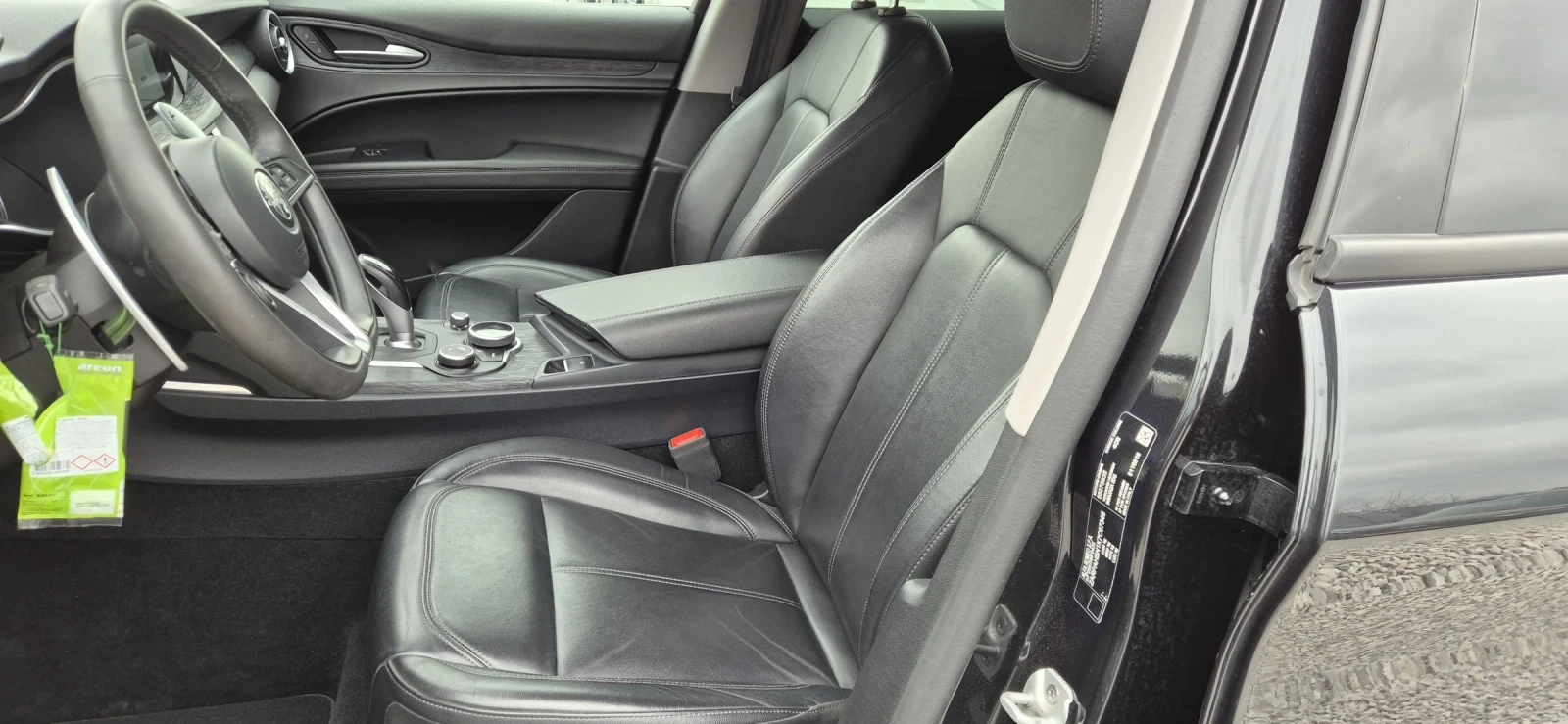 Alfa Romeo Stelvio 2.0T-280кс. Q4, снимка 13 - Автомобили и джипове - 53883665