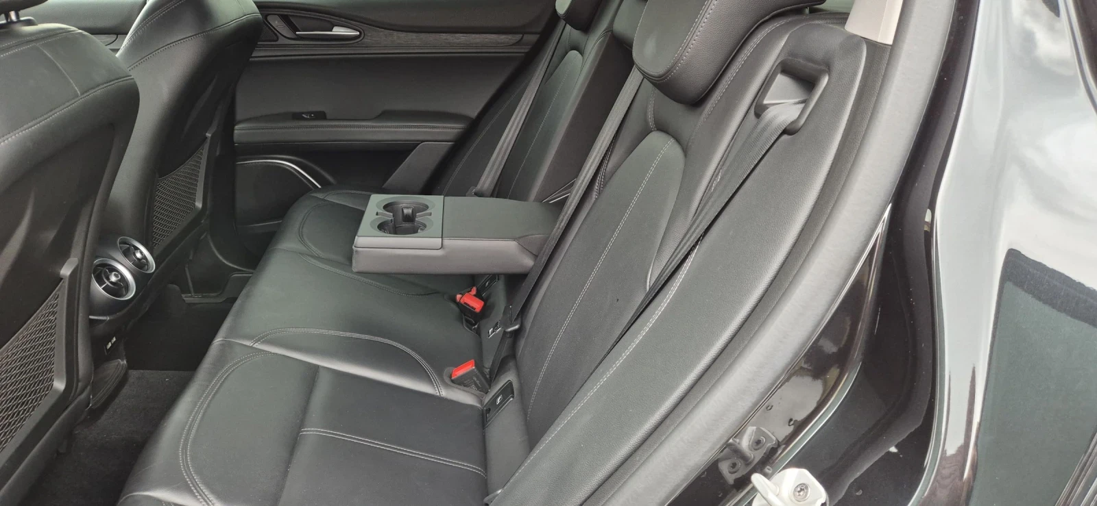 Alfa Romeo Stelvio 2.0T-280кс. Q4, снимка 9 - Автомобили и джипове - 53883665