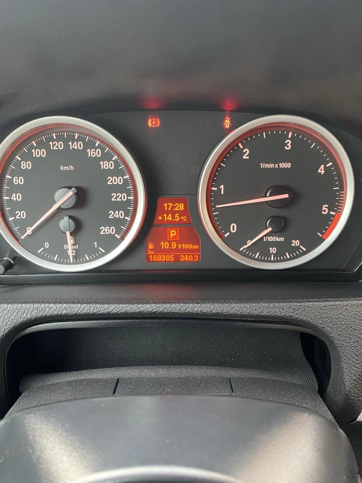 BMW X6, снимка 10 - Автомобили и джипове - 54057346