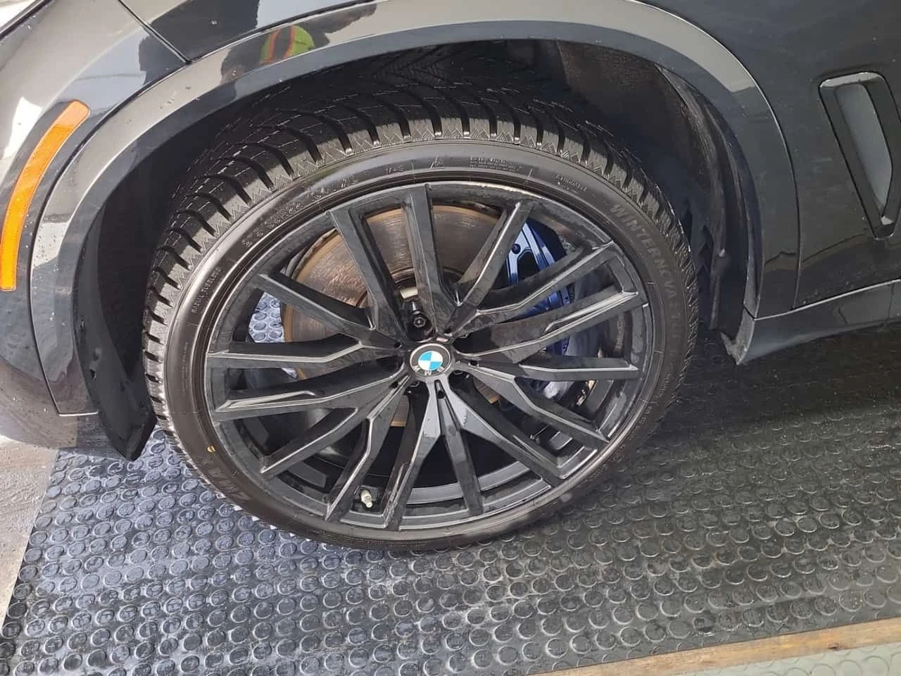 BMW X5 M50I| 360| HEAD-UP| PANO| AMBIENT, снимка 6 - Автомобили и джипове - 54611794