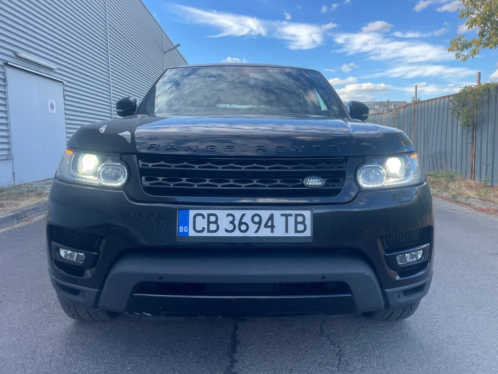Land Rover Range Rover Sport 4.4D 340кс Soft Close 🔝Панорама , снимка 3 - Автомобили и джипове - 56214353