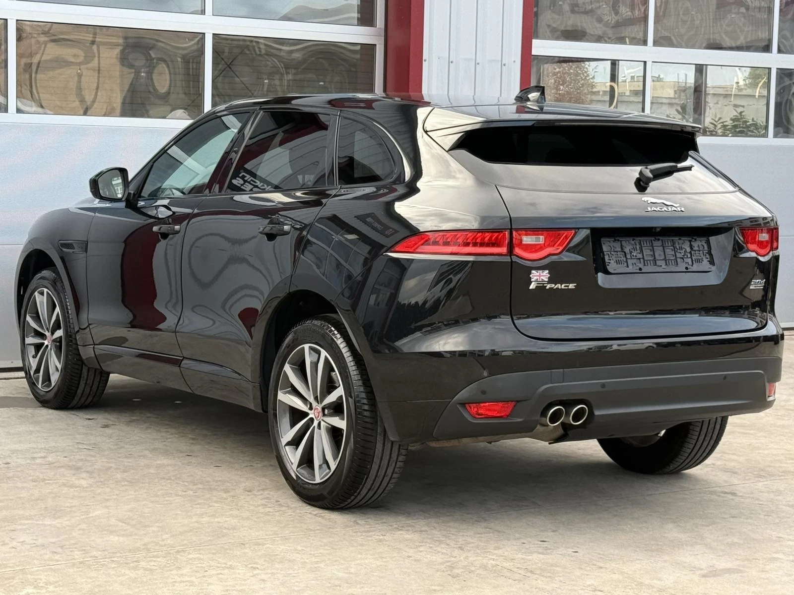 Jaguar F-PACE 2.0D-R SPORT-168.000 | Mobile.bg � ����������� 3
