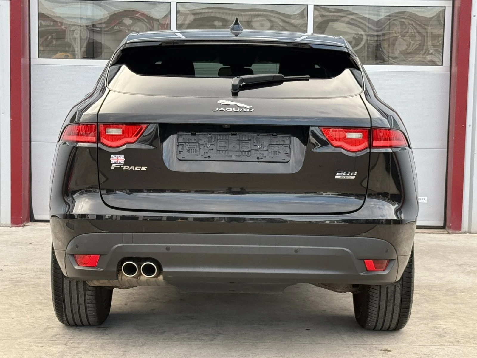 Jaguar F-PACE 2.0D-R SPORT-168.000 | Mobile.bg � ����������� 4