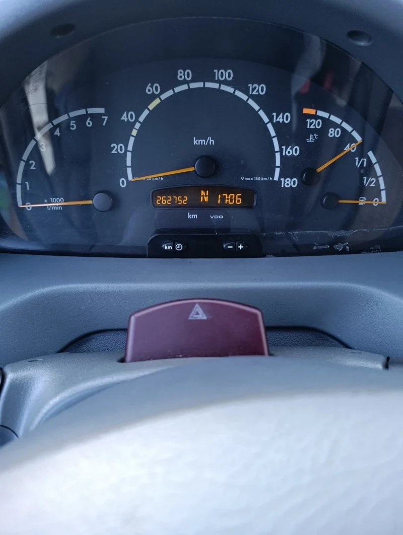 Mercedes-Benz 313, снимка 9 - Бусове и автобуси - 52576024