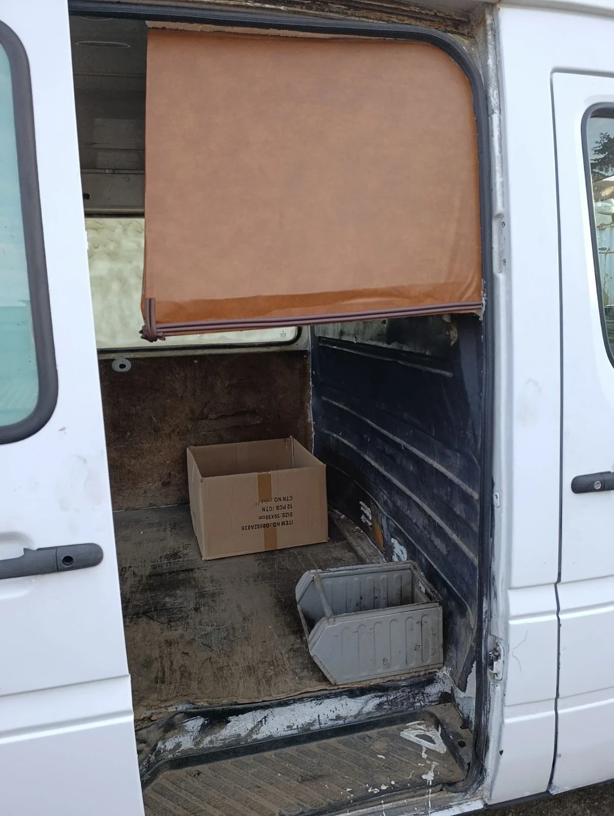 Mercedes-Benz 313  - изображение 6