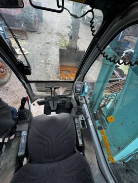 Багер Kobelco SK135SRLC-1E, снимка 5