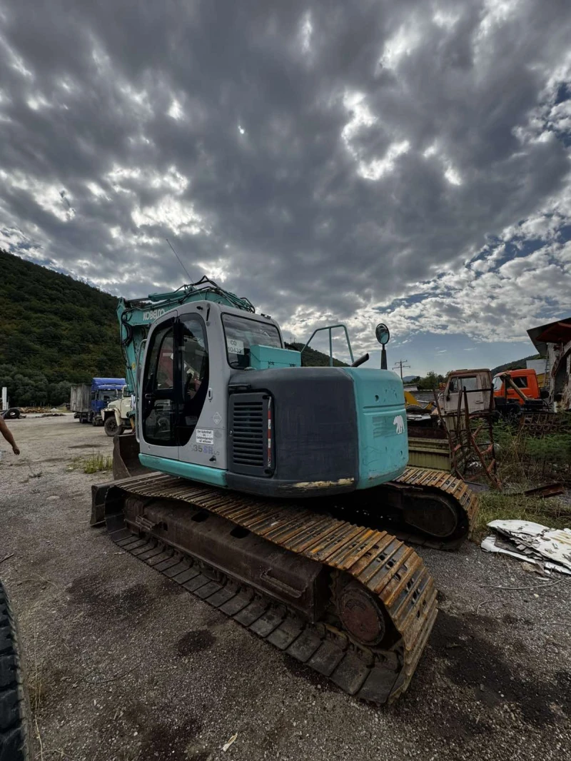 Багер Kobelco SK135SRLC-1E, снимка 4 - Индустриална техника - 52309679