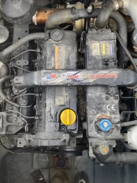 Моторна яхта Bayliner 652 Cuddy Cabin, снимка 5