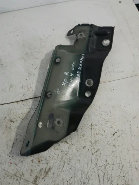 Водач калник преден десен Рено Сценик rx4