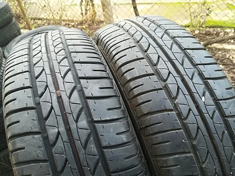 Гуми Летни 175/65R15, снимка 2 - Гуми и джанти - 23918774