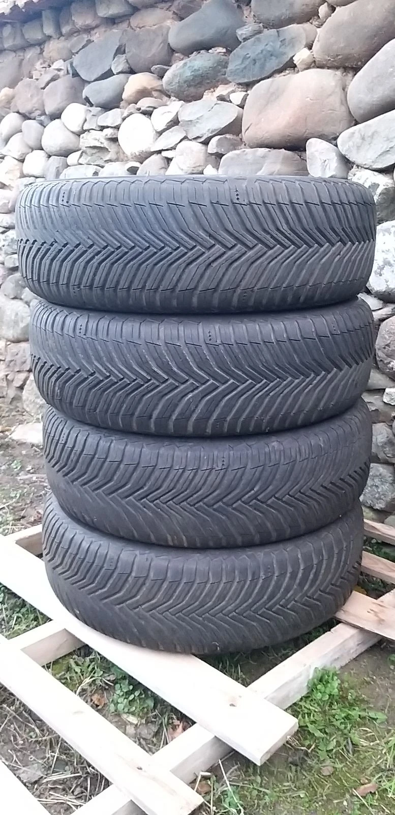  215/65R17 | Mobile.bg   1