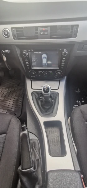BMW 318, снимка 2