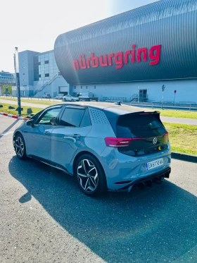 Обява за продажба на VW ID.3 Проверена батерия  ~48 500 лв. - изображение 2 | Auto.bg Обява за продажба на VW ID.3 Проверена батерия  ~48 500 лв. - изображение 2