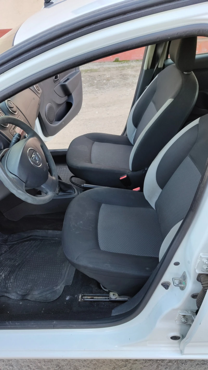 Dacia Sandero N1, снимка 14 - Автомобили и джипове - 49106571