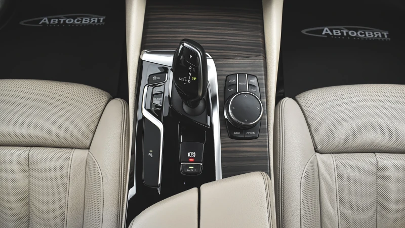 BMW 520 d xDrive, снимка 12 - Автомобили и джипове - 49469611