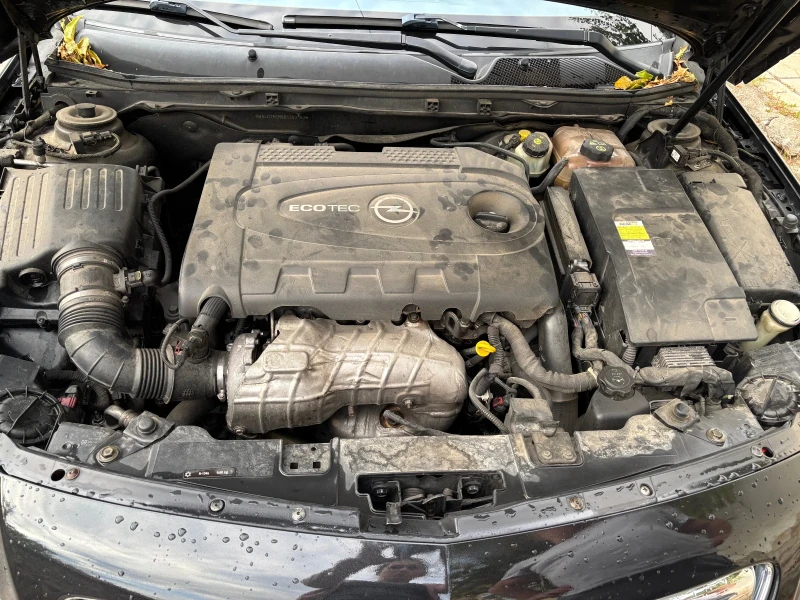 Opel Insignia, снимка 8 - Автомобили и джипове - 52395703