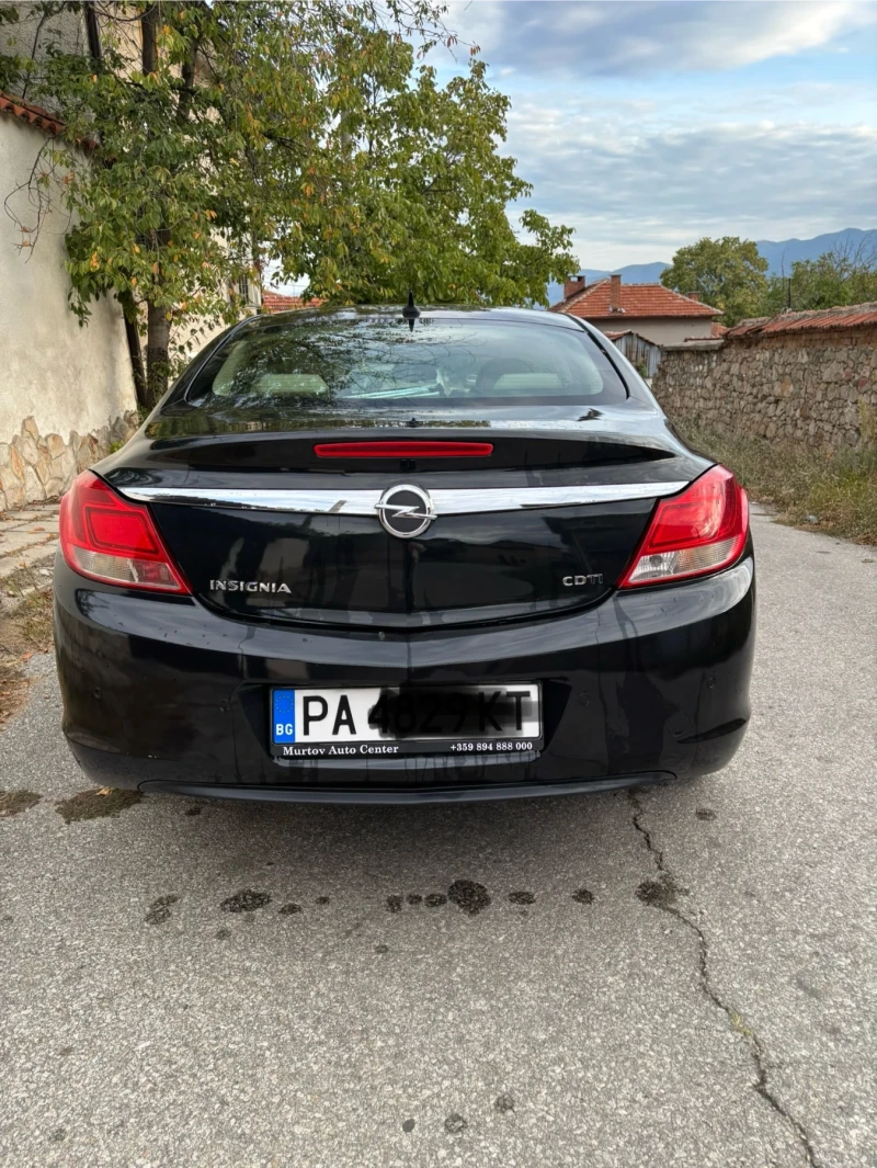 Opel Insignia, снимка 3 - Автомобили и джипове - 52395703