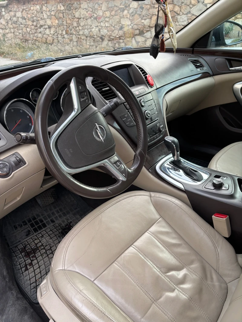 Opel Insignia, снимка 5 - Автомобили и джипове - 52395703