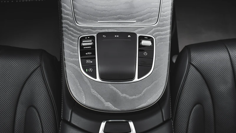 Mercedes-Benz CLS 400 d AMG Line 4MATIC Coupe, снимка 10 - Автомобили и джипове - 51990273