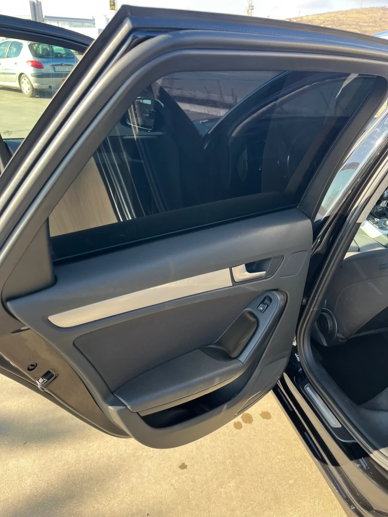 Audi A4 2.0 TDI 120hp CAG, снимка 11 - Автомобили и джипове - 52892223