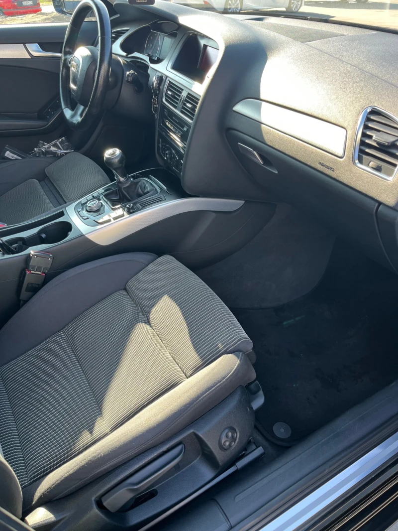 Audi A4 2.0 TDI 120hp CAG, снимка 13 - Автомобили и джипове - 52892223