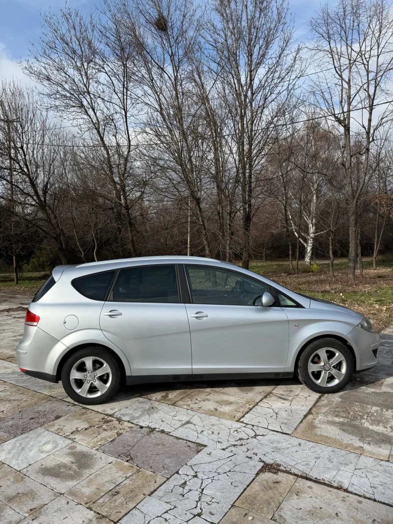 Seat Altea XL, снимка 2 - Автомобили и джипове - 52949161