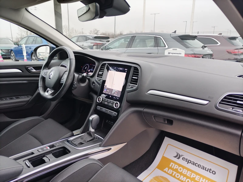 Renault Megane Intens 1.5 dCi 115 к.с./ EDC, снимка 15 - Автомобили и джипове - 53261894