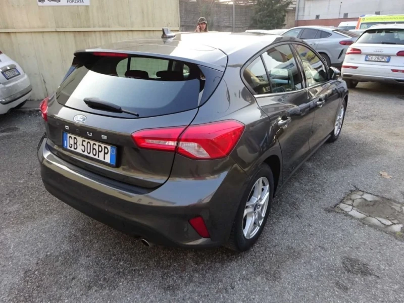 Ford Focus 1.5, снимка 2 - Автомобили и джипове - 53312895