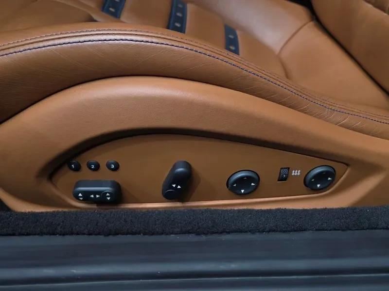 Ferrari California 4.3 V8, снимка 16 - Автомобили и джипове - 56150420