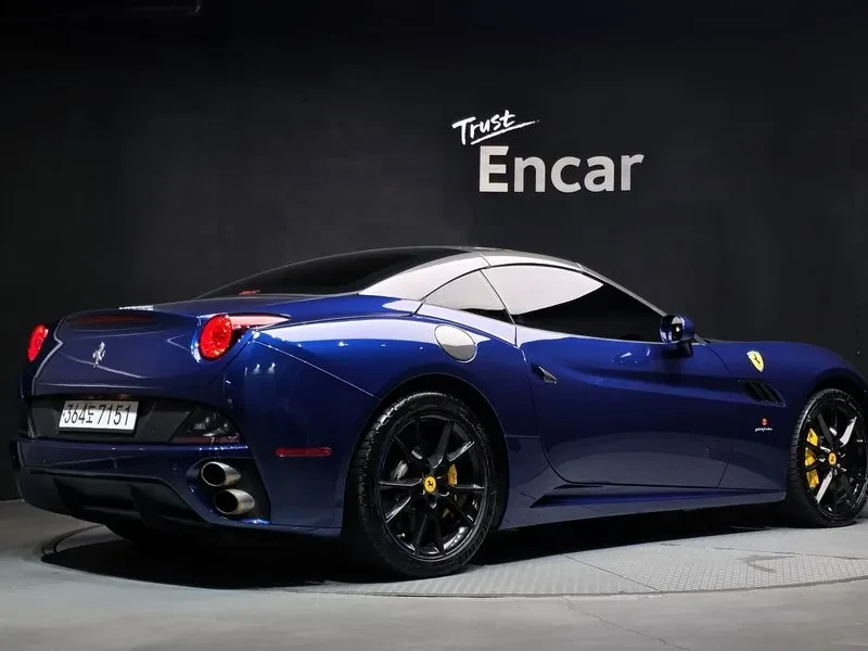 Ferrari California 4.3 V8, снимка 4 - Автомобили и джипове - 56150420