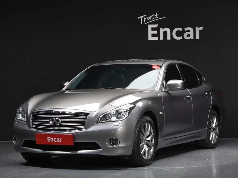 Infiniti M 37 3.7 - САМО 30% АВАНС
