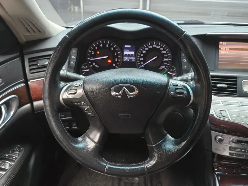 Infiniti M 37 3.7 - САМО 30% АВАНС, снимка 14 - Автомобили и джипове - 56285536