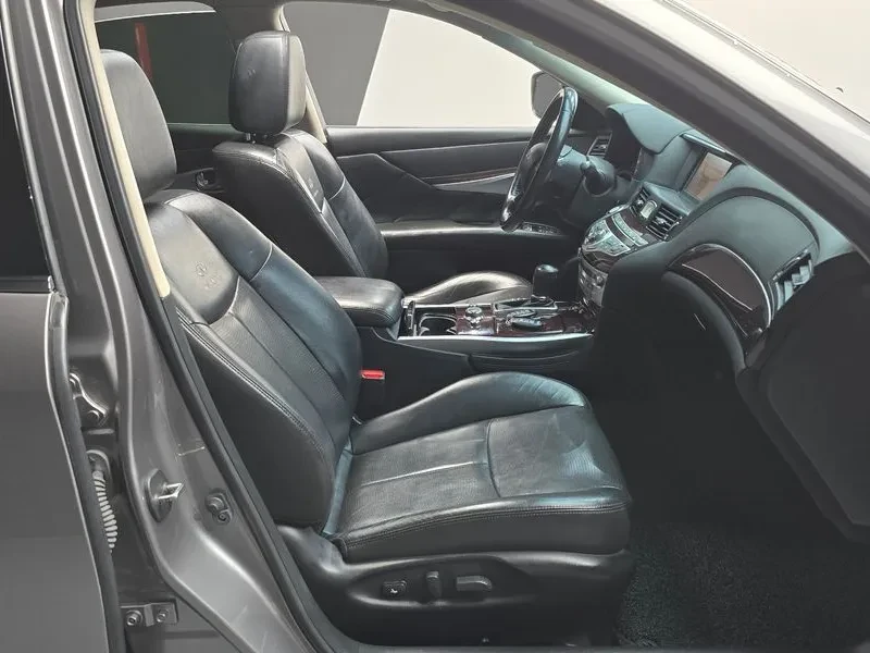 Infiniti M 37 3.7 - САМО 30% АВАНС, снимка 10 - Автомобили и джипове - 56285536
