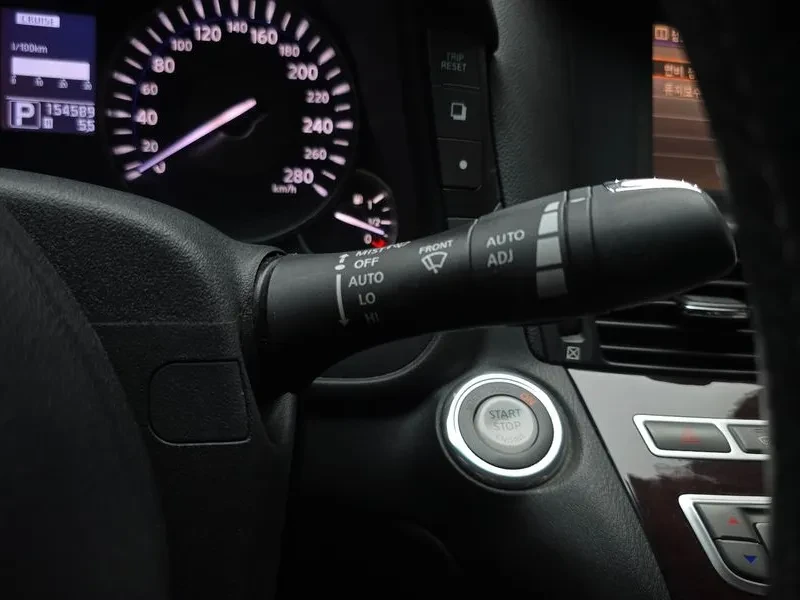 Infiniti M 37 3.7 - САМО 30% АВАНС, снимка 17 - Автомобили и джипове - 56285536